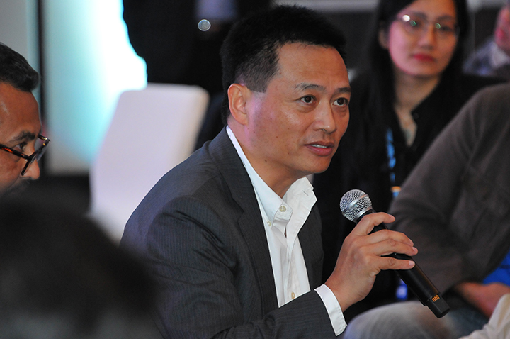Image of Dr Li Chunrong, CEO of PROTON